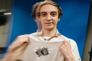 Caps：一直输T1、BLG让人很难受；现在可以说LEC比LCK更强