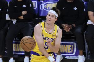 里夫斯：我以前试过故意罚丢再投篮 但从来没有像这次这么关键