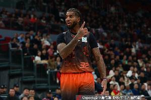 鲁媒：山东大外援克里斯状态好 琼斯和约翰逊都还需要时间磨合