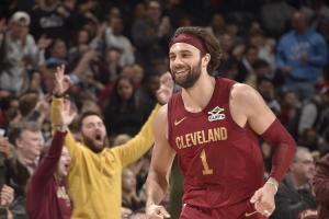 明天骑士战独行侠 斯特鲁斯大概率出战 阿伦&梅里尔缺阵 泰森存疑