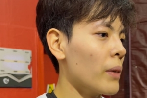 杨舒予：做好内外兼顾&也不能只投外线 限制对方投手的针对性不好