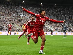 恩古莫哈半场6次过人，利物浦队内本赛季仅维尔茨曾单场过人更多