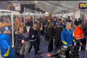 记者：巴萨阵中奥尔莫率先表态，鼓励队友们支持拉波尔塔