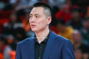 卢伟：球队要放平心态 每场球都去拼对手 我们要认清自己