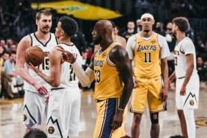 昨日战胜掘金！詹姆斯更新社媒：这场比赛太有意思了！