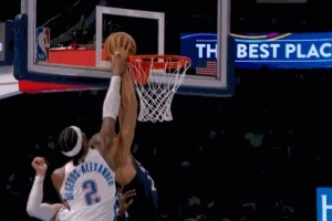 不进球依然能做贡献！亚历山大连续补防内线拦下戈贝尔进攻