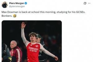 摩根调侃:道曼今天早上回到了学校,备战中考,真是疯狂