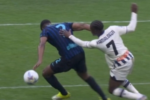 都体:国米的愤怒由来已久,米兰德比就认为里奇有手球但没判点球