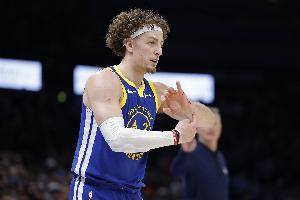 浴血奋战！波杰姆斯基半场6中3 贡献14分3板3助&正负值+12