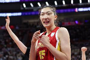 予取予求！韩旭13中8高效拿下22分8板3助1断 得分篮板全队最高