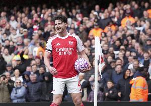 罗马诺：阿森纳在努力与廷伯续约，还在跟赖斯对话预计将加薪续约