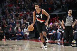 穆雷努力重回轮换?斯普利特:他始终做好准备 填补了罗威的缺席