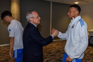 重视！弗洛伦蒂诺抵达曼彻斯特，将现场督战皇马欧冠vs曼城