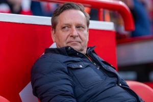 柏林联合高层谈拜仁抱怨裁判：这不可接受，我们将成为受害者