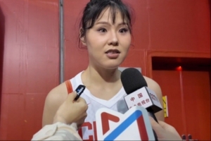 李月汝：希望大家在9月份更好 全力以赴获取一个更好的成绩