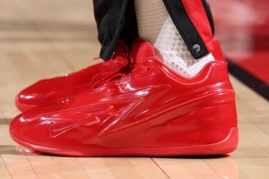 造型如何?杜兰特上脚新一代签名鞋KD19!