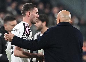 都体:弗拉霍维奇接近与尤文续约2年,年薪600万欧外加浮动奖金