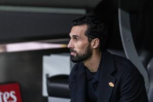 阿韦洛亚:点球之后一切都改变了 中场讨论过要利用多一人的优势