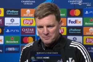 2-7惨败!埃迪·豪:第1球两人滑倒第2球定位球没防好…真太难了