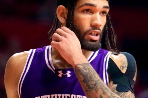 场均17.4分4.5板！媒体人：NBA发展联盟球员波·布伊加盟新疆男篮