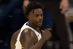 打回悬念了?科比·布朗追身三分追到差3分 步行者最多落后22分