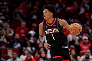 根本拦不住!阿门顺下暴扣&冲筐上篮连续取分 冲击力十足