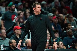 只剩13场了 ！斯普利特：仍在评估球员状态 核心轮换还没最终确定