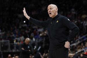 卡莱尔：我同意科尔缩减赛程的观点 比赛节奏跟三四年前不一样了