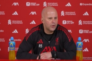 斯洛特赛前：若全员健康不会让索博踢右边卫 英超赛程安排太密集