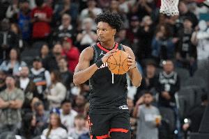 产效出色！阿门过去10战场均21.6分9板5.3助 真实命中率63.4%