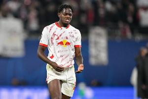 法尔克:拜仁有意卢克巴,若金玟哉离队他们可能考虑引进这名球员