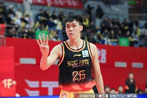 传射俱佳!庞峥麟13中8砍全场最高23分外加7助 三分8中4