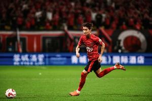 成都蓉城18次对阵中超升班马取得12胜，胜率66.7%是中超并列最高