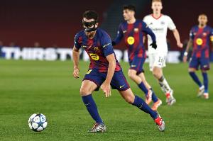 西媒:埃里克·加西亚肌肉超负荷缺席巴萨今日合练