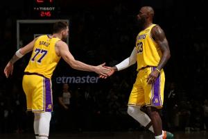 士气正佳！湖人9连胜现存联盟第二长 仅次于雷霆11连胜