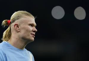 哈兰德：我们需要让更多人进入禁区 为奥赖利感到非常高兴