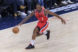 难得低迷！小卡首节7投仅1中拿到6分 三分4中0