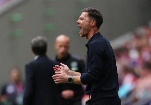 阿斯：利物浦管理层有意邀请阿隆索回归球队执教，不满斯洛特表现