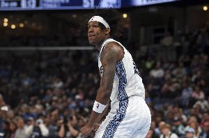 也就你能看！GG·杰克逊14中9高效拿下26分3板 4失误