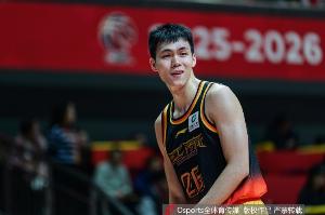 弱点暴露！庞峥麟遭包夹失误6次 4中2拿8分3助 正负值-22全场最低