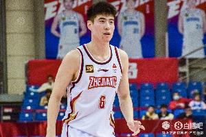 尽力局！程帅澎13中7&三分8中4砍全场最高23分 末节遭严防3中1