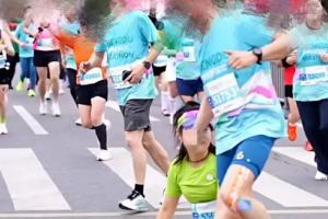 “补给哥”、“劈叉姐”！官方：对2名成都马拉松违规选手禁赛2年
