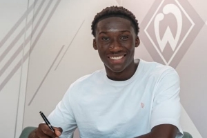 图片报：切尔西有意卡里姆·库利巴利，已经开启相关谈判