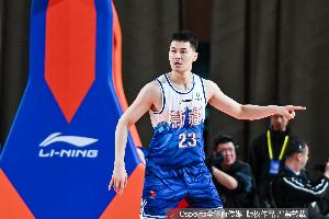 媒体人：新疆4连败场均输23.8分 今天输山东20分都是输最少的了