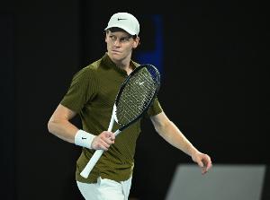 连续14场2-0！辛纳在大师赛连赢28盘，已打破德约保持的历史纪录