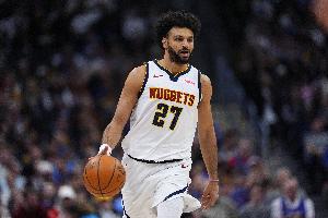 末节11分!贾马尔·穆雷18中7拿21分1板6助1帽 助攻约基奇准绝杀