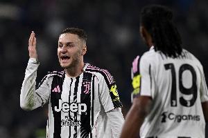 罗体:尤文多人未来不明朗,库普梅纳斯、加蒂、米雷蒂都可能离队