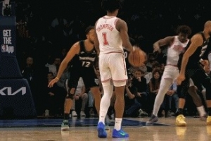 戈贝尔使暗劲儿顶泰特&泰特怒推戈贝尔吃T 同时康利犯规送罚球