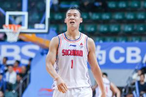 进攻不错但难阻失利！景菡一10中6&三分5中3砍下20分2板5助