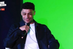 张伯伦：以前温格备战是以自身为中心，而阿尔特塔会带头研究对手